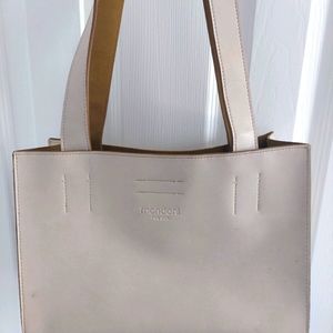 Mondani shoulder bag